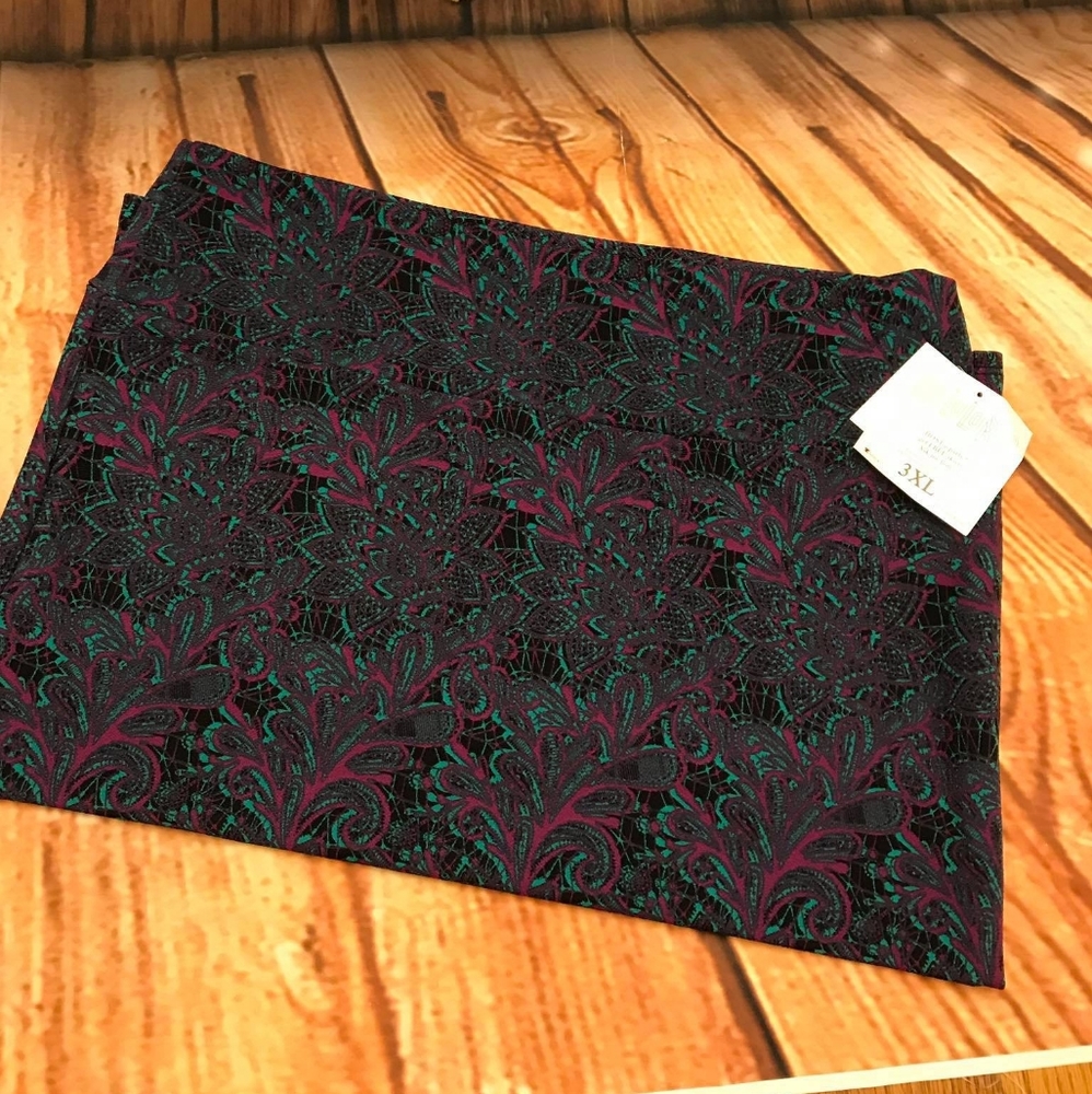 LuLaRoe Cassie Pencil Skirt Size 3XL New With Tags